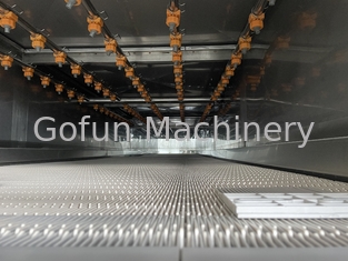 Machine de stérilisation de type pulvérisateur de tunnel de pasteurisation et de refroidissement de l'eau